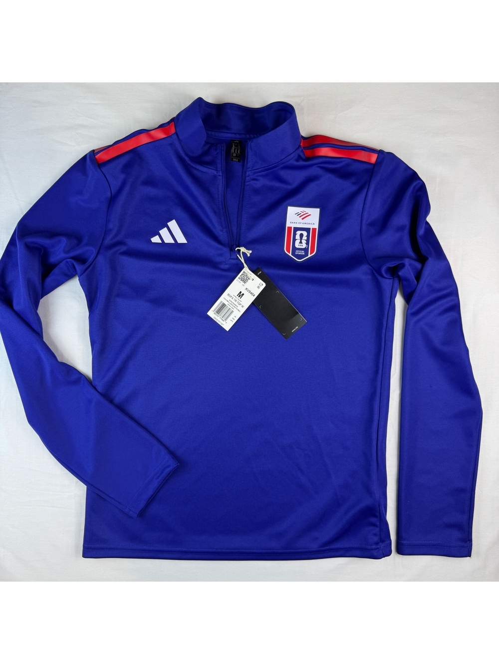 *NEW* Adidas Women's FIFA USA Soccer Official Football Sweatshirt Top shirt M
